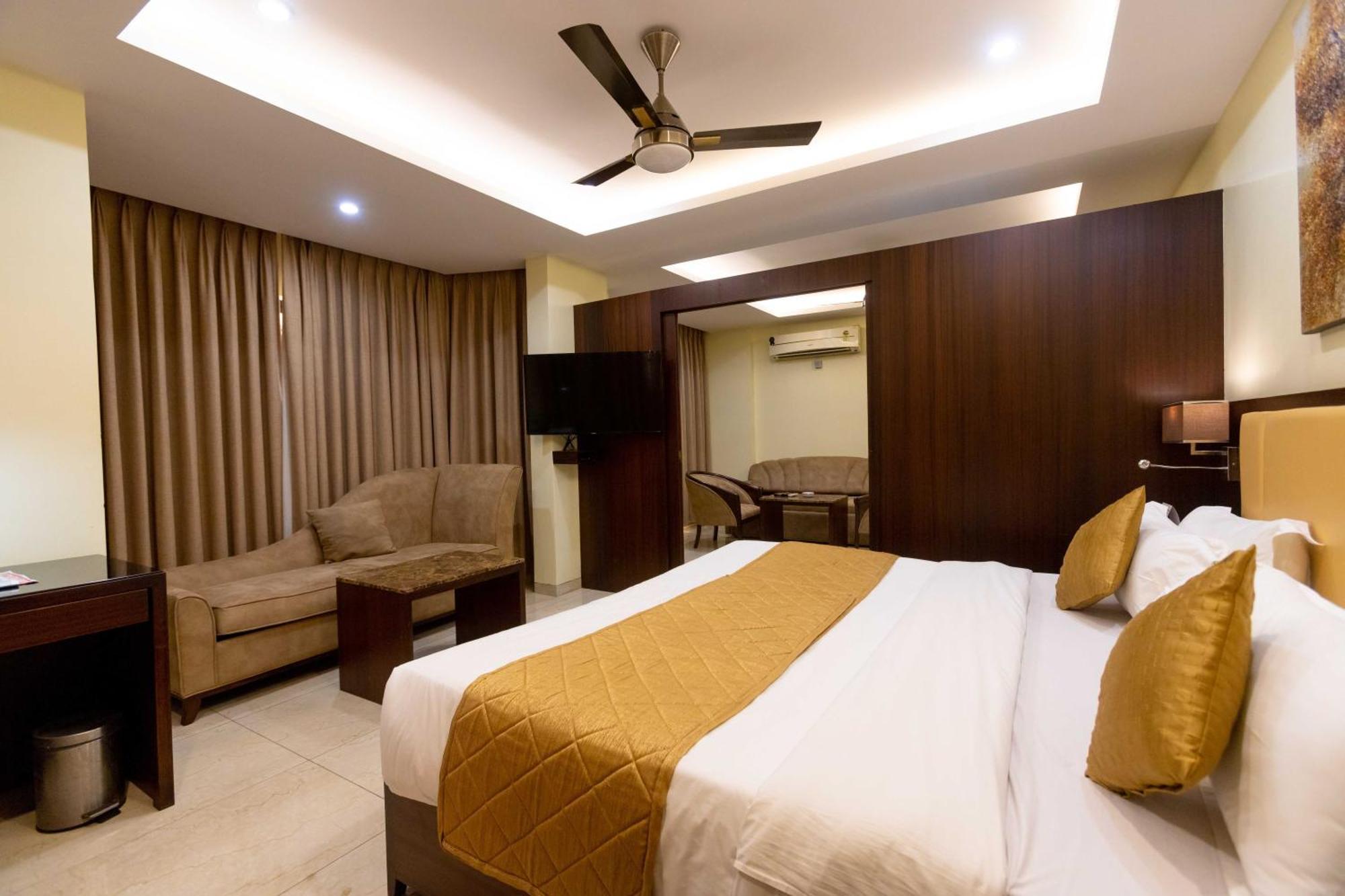 Hotel Godwin - Colaba Mumbai Exterior foto