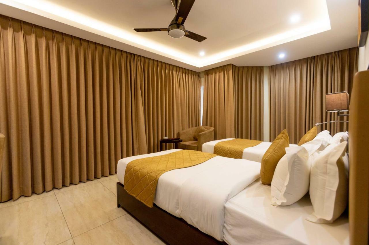 Hotel Godwin - Colaba Mumbai Exterior foto